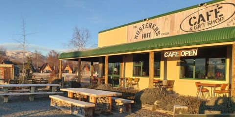 The Musterers Hut Cafe and Gift Shop